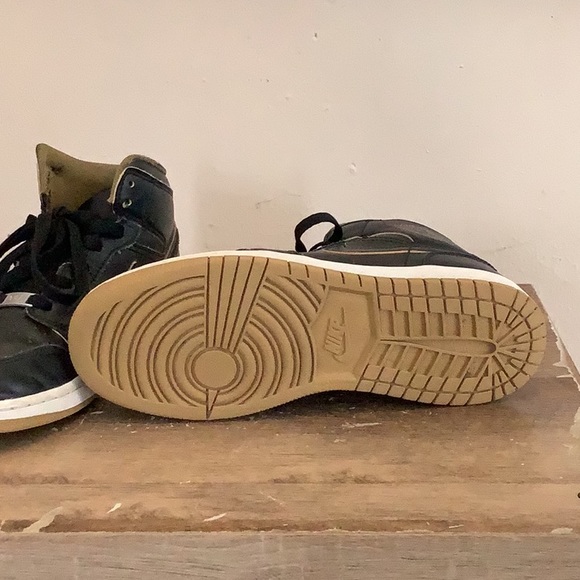 Air Jordan shoes🖤 - Picture 7 of 10